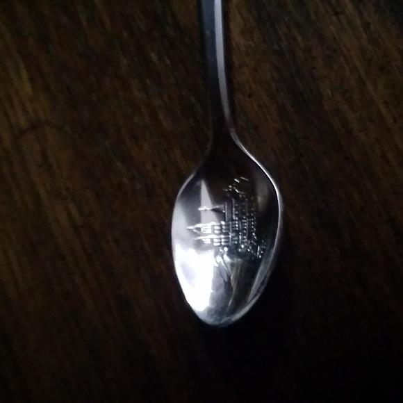 Vintage Rolex Bucherer of Switzerland Zurich Silverplate Souvenir Spoon. - Picture 3 of 5